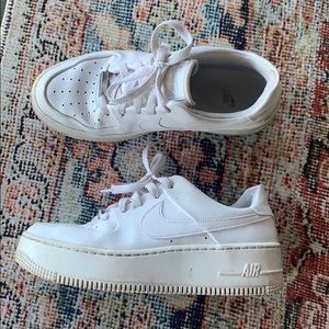 Nike platform Airforce 1’s size US Women’s 7